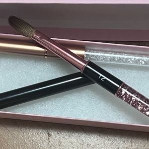 Acrylic round brush 12 crimped